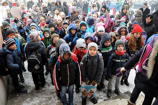 Зима испразнила клупе